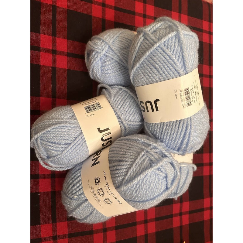 5 skeins of Just Yarn in Gentle Bule Medium Weight machine wash