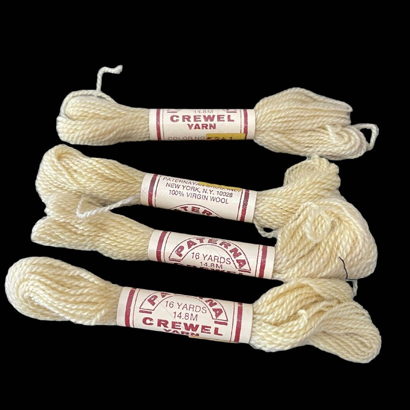 Paterna 100% Virgin Wool Yarn Needlepoint Crewel 4 Skeins Tan Vintage 941