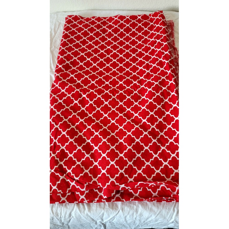 Red and White Print Cotton 2 2/3 Yards