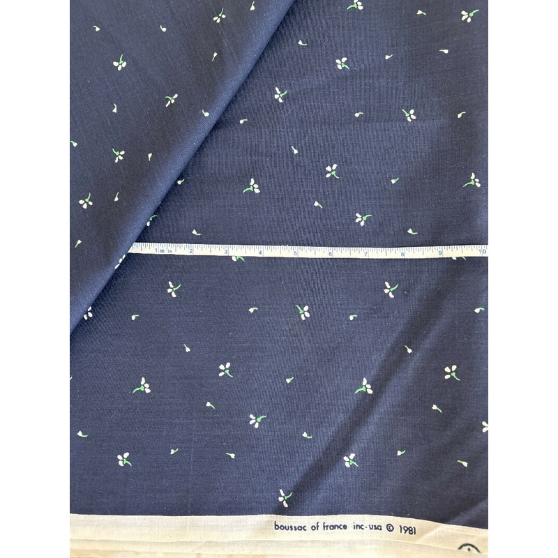 Vintage Navy floral print cotton 3yd 45w