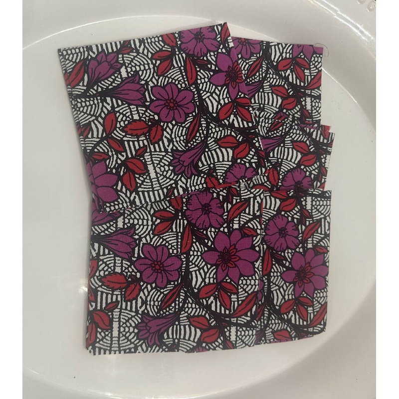 White Red Global Floral Fabric Quarter