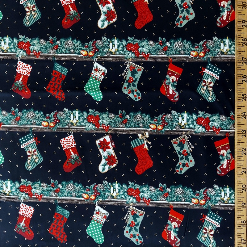 Marcus Brothers R30 Christmas Memories Black