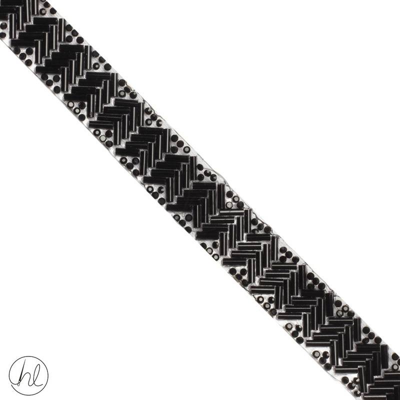 BRAID IRON ON BLACK 18MM J-160 PER M