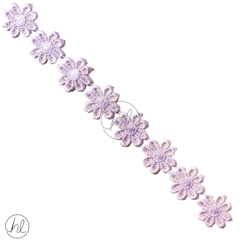 GUIPURE LACE DAISY2
