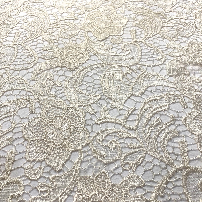 English Lace Wholesale Fabric in Ivory