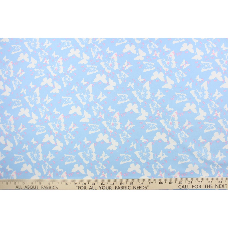 Benartex Flower in Blue