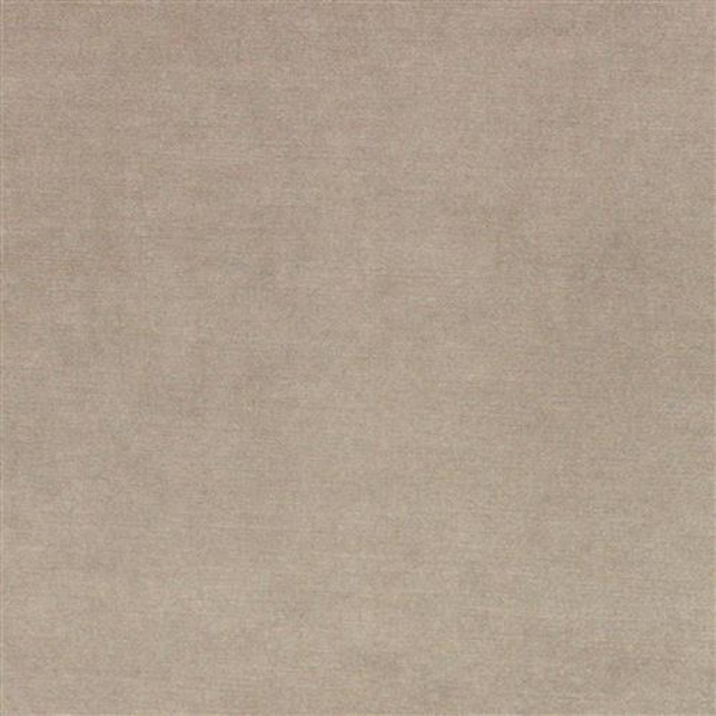 Viviane Pfr (Ri) - Performance - Walnut