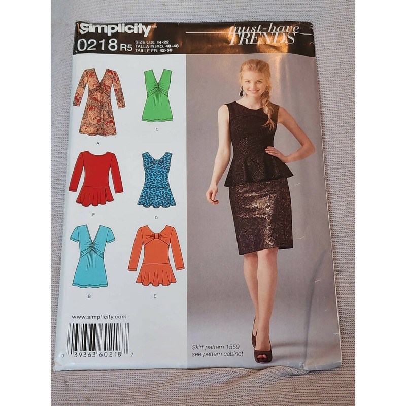 Simplicity 0218/1539 - Misses Knit Tunic & Top, UC/FF, SZ 14-22