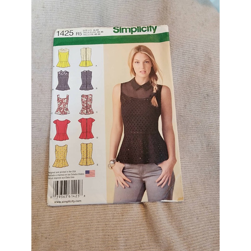 Simplicity 1425 - Misses Top, UC/FF, SZ 14-22