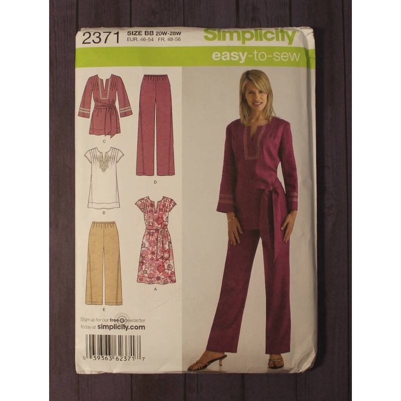 Simplicity 2371 Womens Wardrobe - Dress, Tunic and Pants