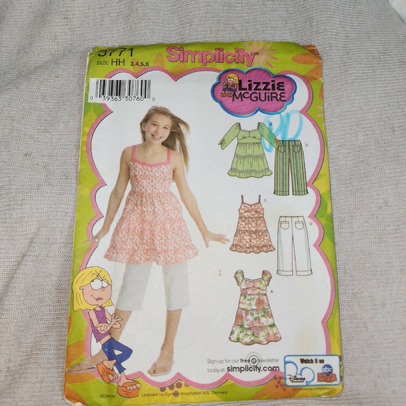 Simplicity 3771 - Child Dress & Capri, UC/FF, SZ 3-6