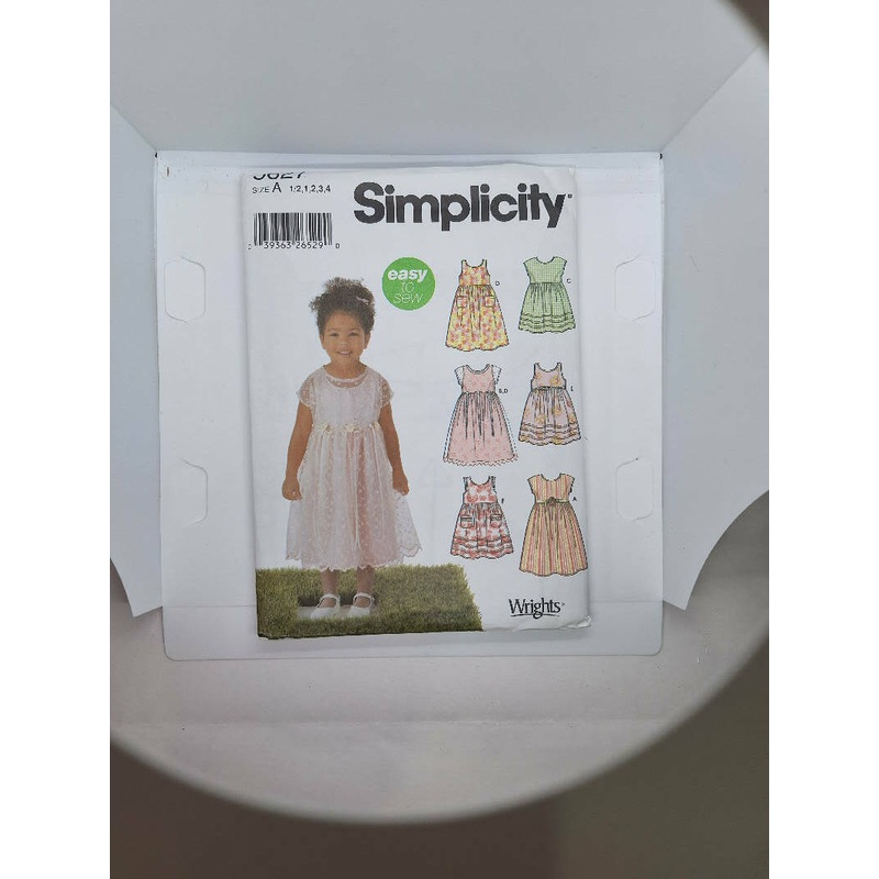 Simplicity easy to sew toddlers dress