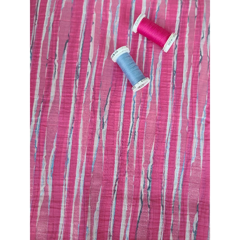 3/4 yards striped metallic cotton