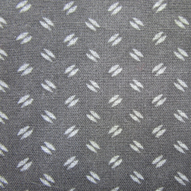 Vintage Peter Pan Fabrics Gray + White Geometric, 45" x 63"